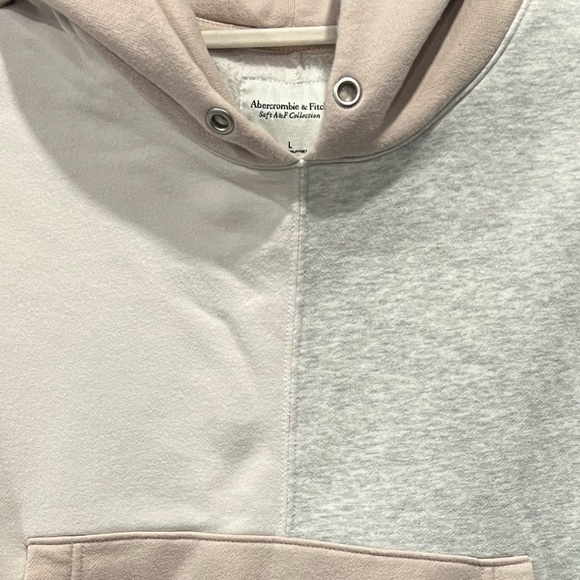 Abercrombie & Fitch Cropped Color Block Sweatshirt Sz L - Picture 2 of 5